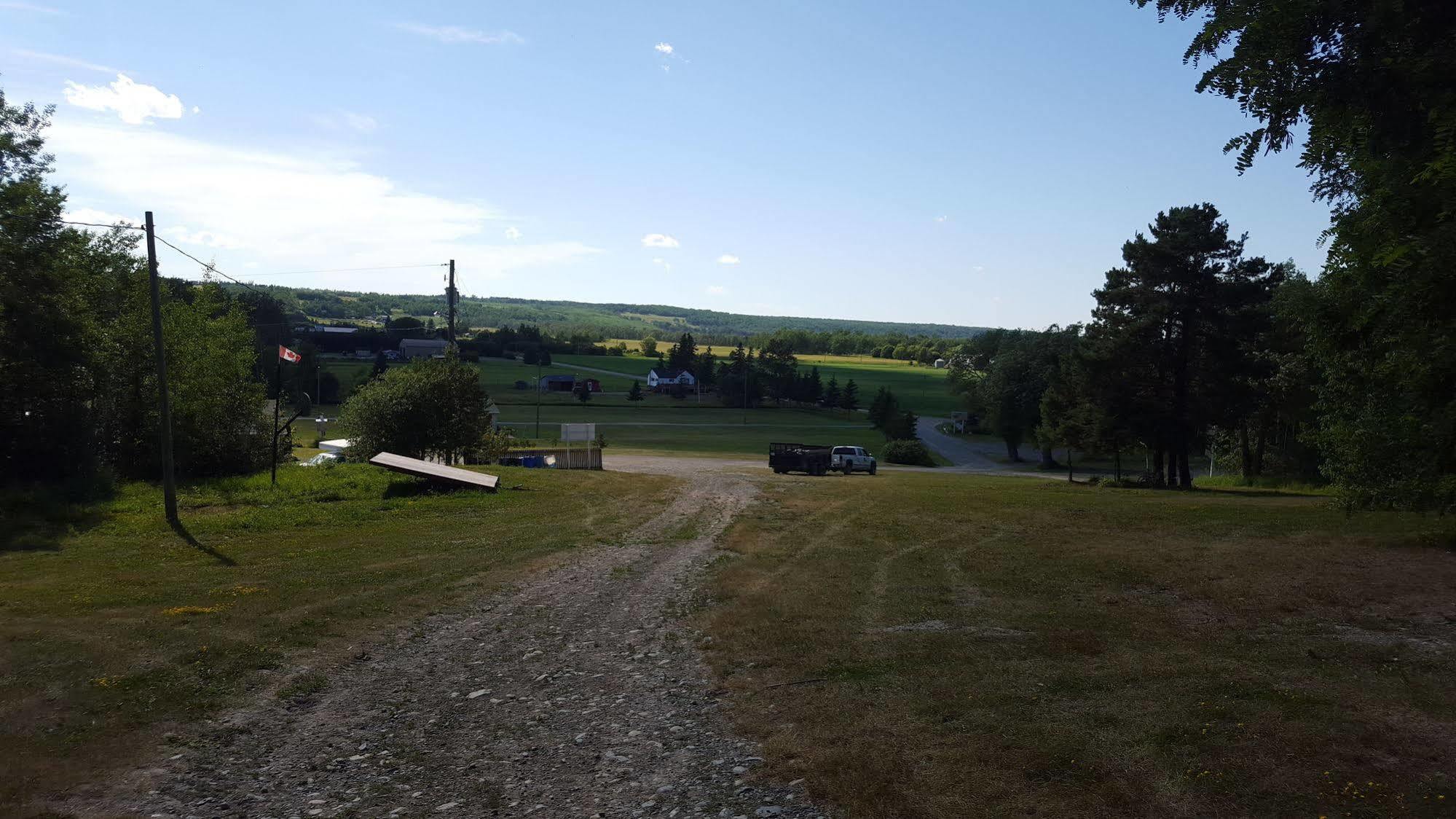 Parc Sutton Bay Park Hotel New Liskeard Buitenkant foto
